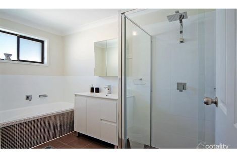 Property photo of 21 Glenair Avenue West Nowra NSW 2541