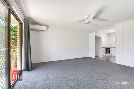 Property photo of 2/30 Grant Street Redcliffe QLD 4020