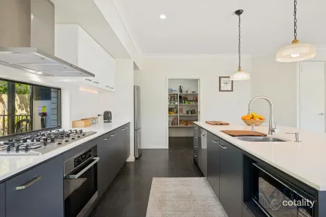 Property photo of 165 Kangaroo Gully Road Bellbowrie QLD 4070