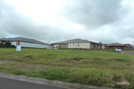 10 York Pl, Raworth, NSW 2321