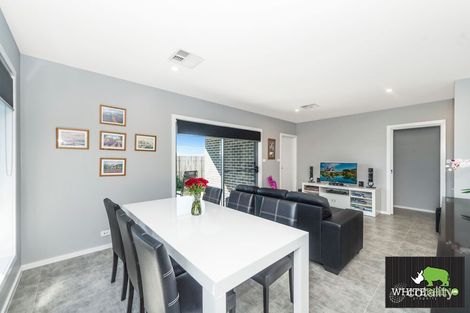 Property photo of 12 Garraway Crescent Googong NSW 2620