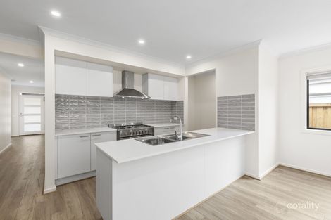 74 Countess Dr, St Leonards, VIC 3223