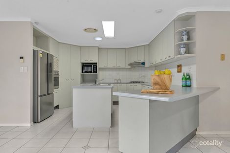 Property photo of 8 Codford Place Chapel Hill QLD 4069