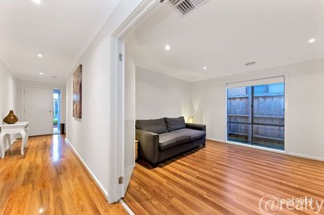 Property photo of 4 Madonna Street Doreen VIC 3754