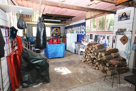 Property photo of 24 Townsend Street Mortlake VIC 3272