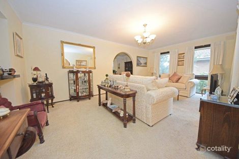 Property photo of 20 Forster Road Mount Waverley VIC 3149