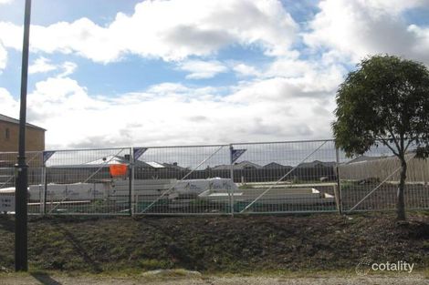 14 The Skyline, Sunbury, VIC 3429