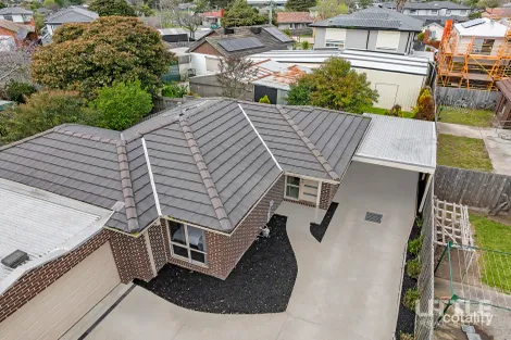 Property photo of 2/2 Deakin Crescent Dandenong North VIC 3175