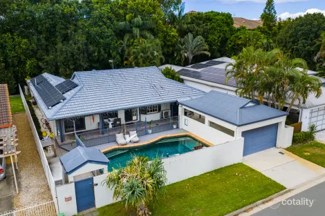 7 Dame Patti Ave, Mermaid Waters, QLD 4218