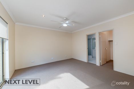 Property photo of 395 Lakeside Drive Joondalup WA 6027
