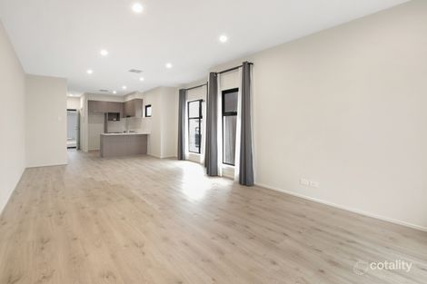 Property photo of 104 Stallion Drive St Clair SA 5011