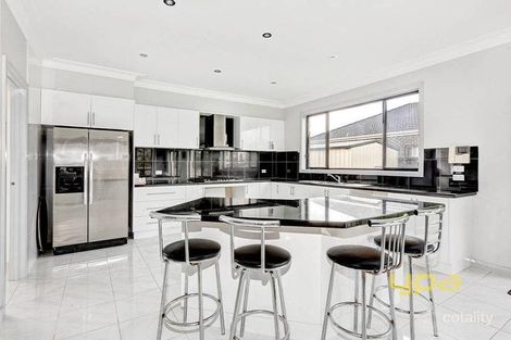 Property photo of 2 Bellfield Drive Craigieburn VIC 3064