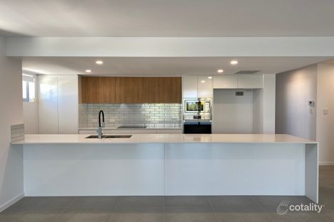 Property photo of 12/131 Bradman Avenue Maroochydore QLD 4558