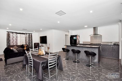 Property photo of 33 Ambersun Avenue Brabham WA 6055