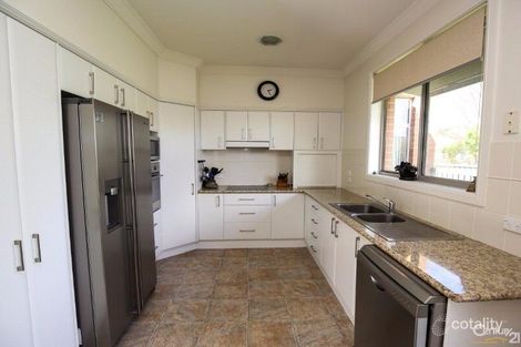 Property photo of 23/48 Rosemont Avenue Kelso NSW 2795