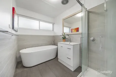 Property photo of 5 Hoey Street Kearneys Spring QLD 4350