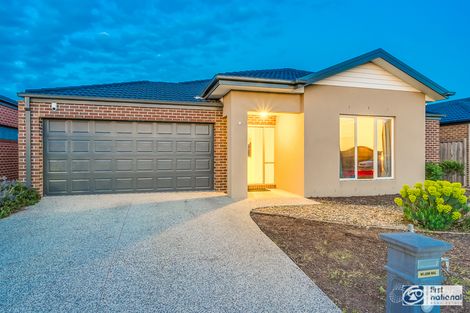 Property photo of 11 Penshurst Avenue Williams Landing VIC 3027