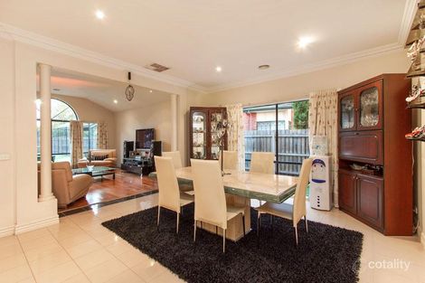 Property photo of 3 Caruana Drive Dingley Village VIC 3172