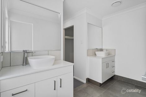 Property photo of 23 Maher Place Gleneagle QLD 4285