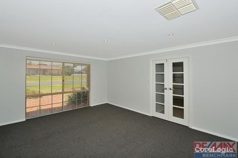 Property photo of 8 Elegant Drive Greenfields WA 6210