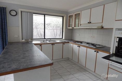 Property photo of 52 Dundee Way Sydenham VIC 3037