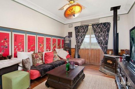 Property photo of 25 Owlpen Lane Farley NSW 2320