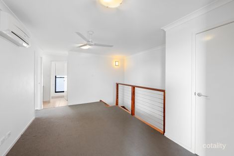 Property photo of 1/29 Ann Street South Gladstone QLD 4680