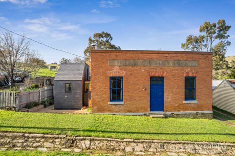 Property photo of 23 Burgoyne Street Vaughan VIC 3451