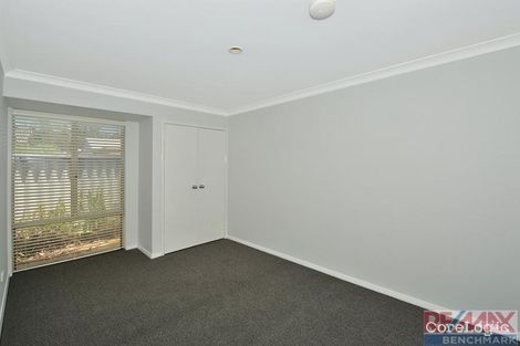 Property photo of 8 Elegant Drive Greenfields WA 6210