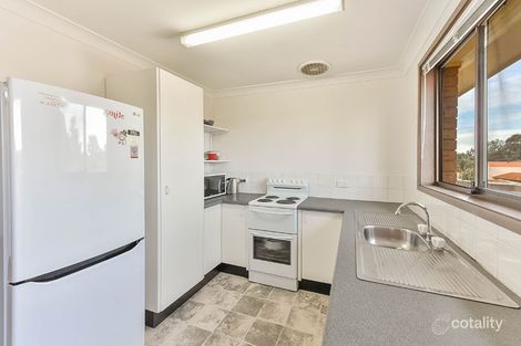 Property photo of 2/84 Chasselas Avenue Eschol Park NSW 2558