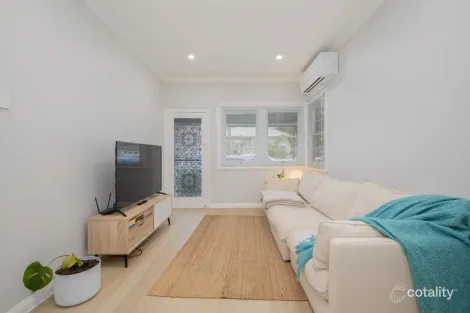 Property photo of 9 Bridge Street Hamilton NSW 2303