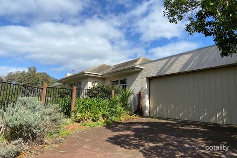 50 Maxine Dr, St Helena, VIC 3088
