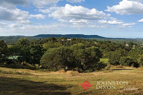 93 Mcmullen Rd, Brookfield, QLD 4069