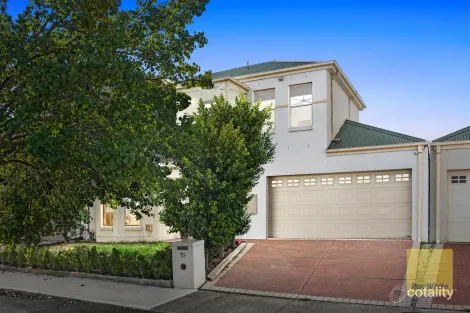 Property photo of 19 Meadowview Way Cairnlea VIC 3023