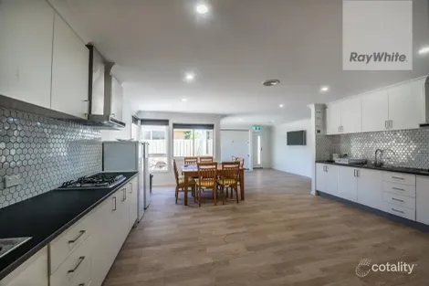 56 Dunne St, Kingsbury, VIC 3083