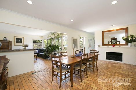 Property photo of 19 Bengal Crescent Mount Waverley VIC 3149