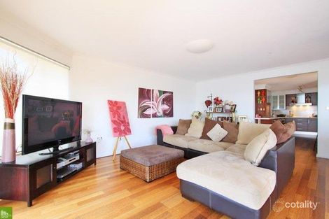 Property photo of 1/30 Cliff Road Wollongong NSW 2500
