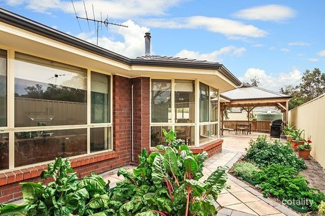 17 Boomerang Ave, Aldinga Beach, SA 5173