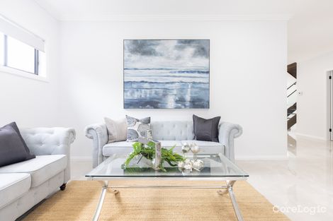 Property photo of 29 Galium Crescent Denham Court NSW 2565