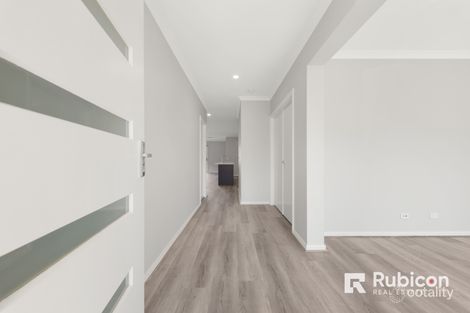 Property photo of 16 Dartmoor Street Bonnie Brook VIC 3335