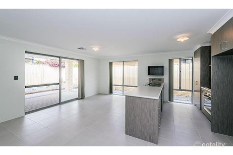 Property photo of 7A Sandleford Way Morley WA 6062