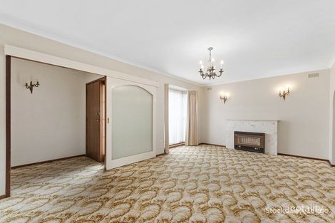 Property photo of 13 Garden Grove Traralgon VIC 3844