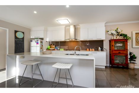 Property photo of 4 Gooch Court Sale VIC 3850