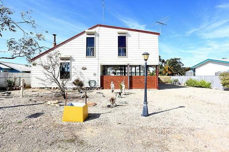 8 Moonta Tce, Clinton, SA 5570