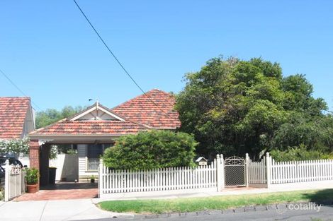 15 Peel St, Newport, VIC 3015