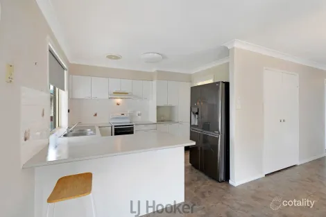 Property photo of 39 Rosemary Row Rathmines NSW 2283