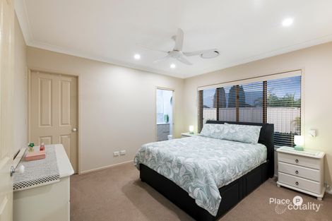Property photo of 17 Lachine Place Mansfield QLD 4122