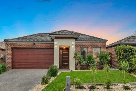 10 Dusky Bells Dr, Cranbourne West, VIC 3977