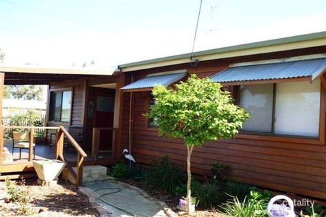 2 Stratton St, Hamilton Hill, WA 6163