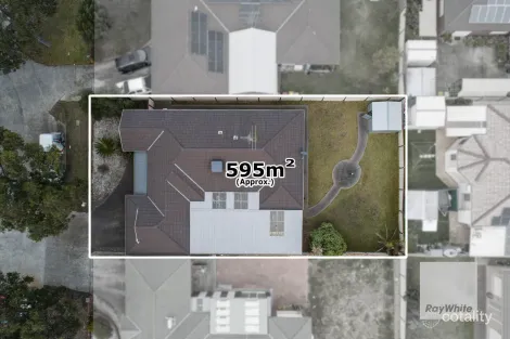 Property photo of 15 Egret Crescent Cairnlea VIC 3023